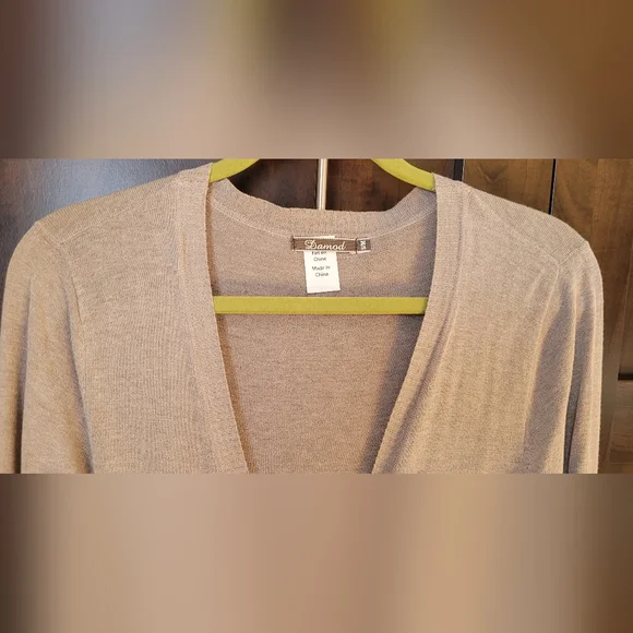 Button up Cardigan - Picture 4 of 5